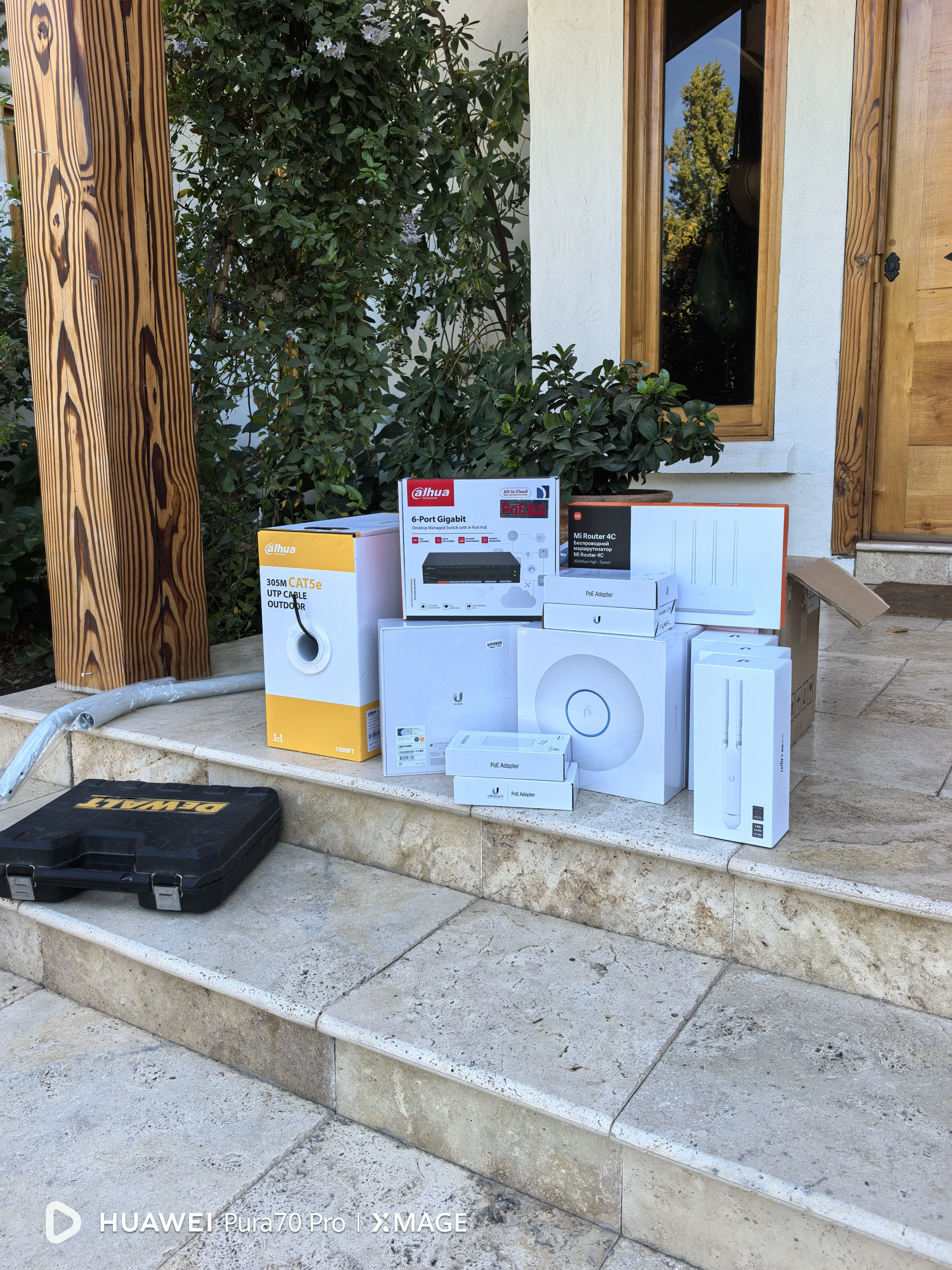 Servicios de redes y fibra óptica